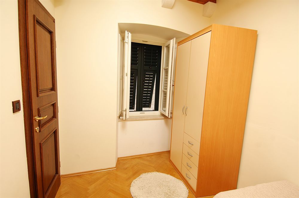 Celenga Apartments With Free Offsite Parking Dubrovnik Exteriör bild